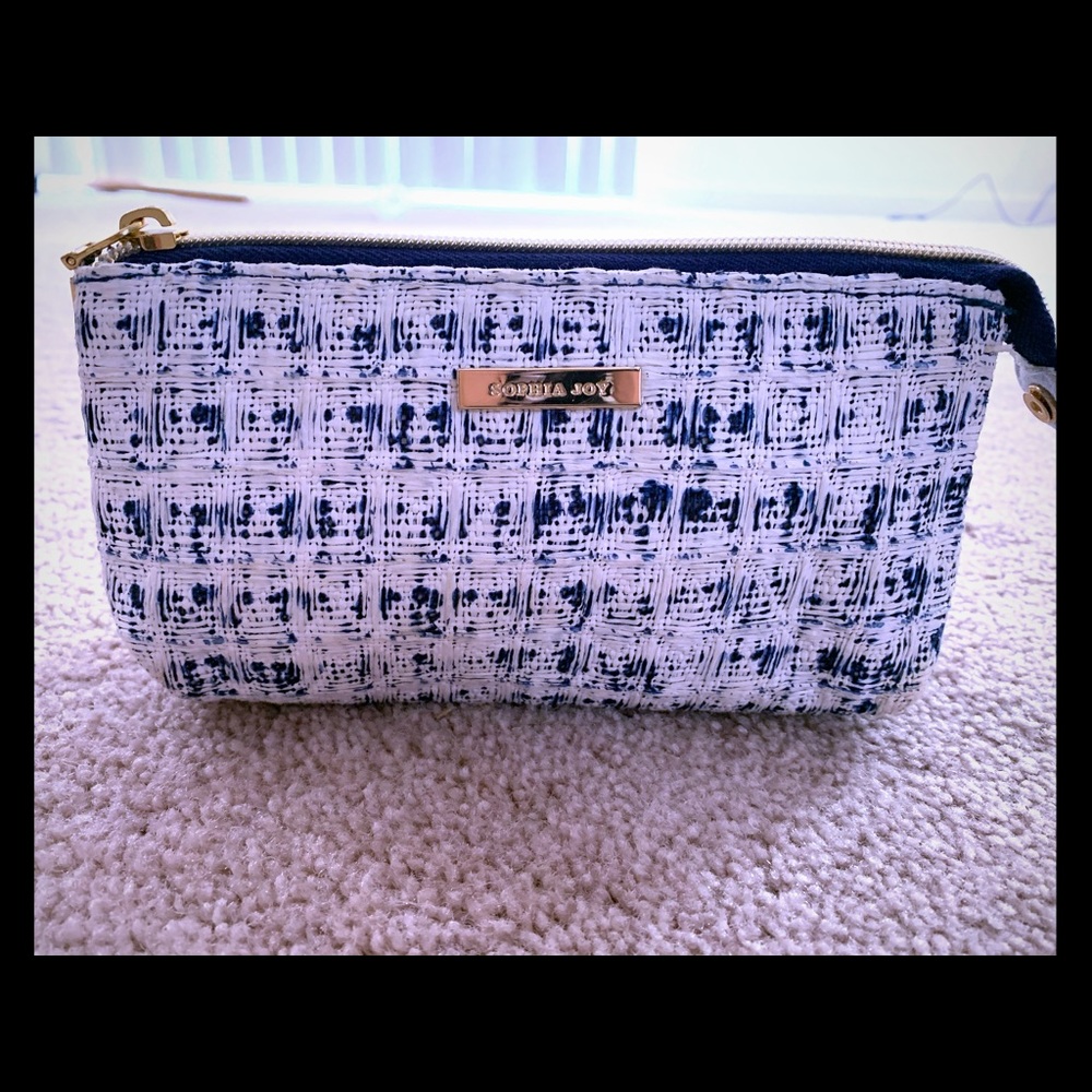 Travel size make up bag